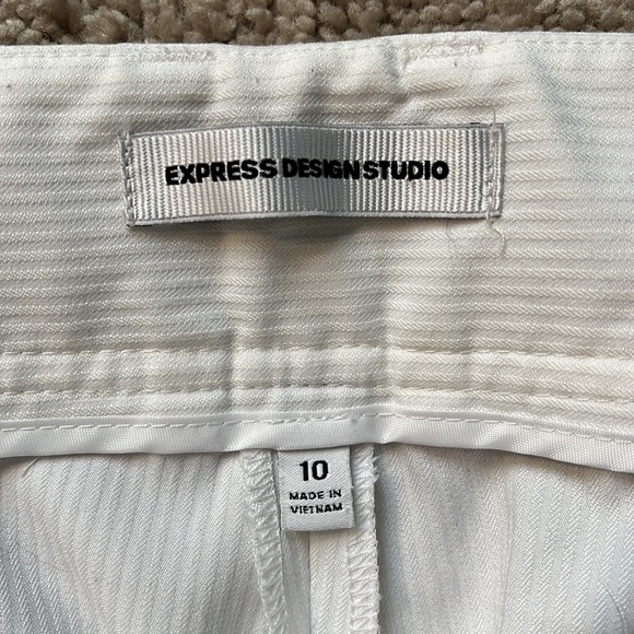 Express Capris - Picture 3 of 5